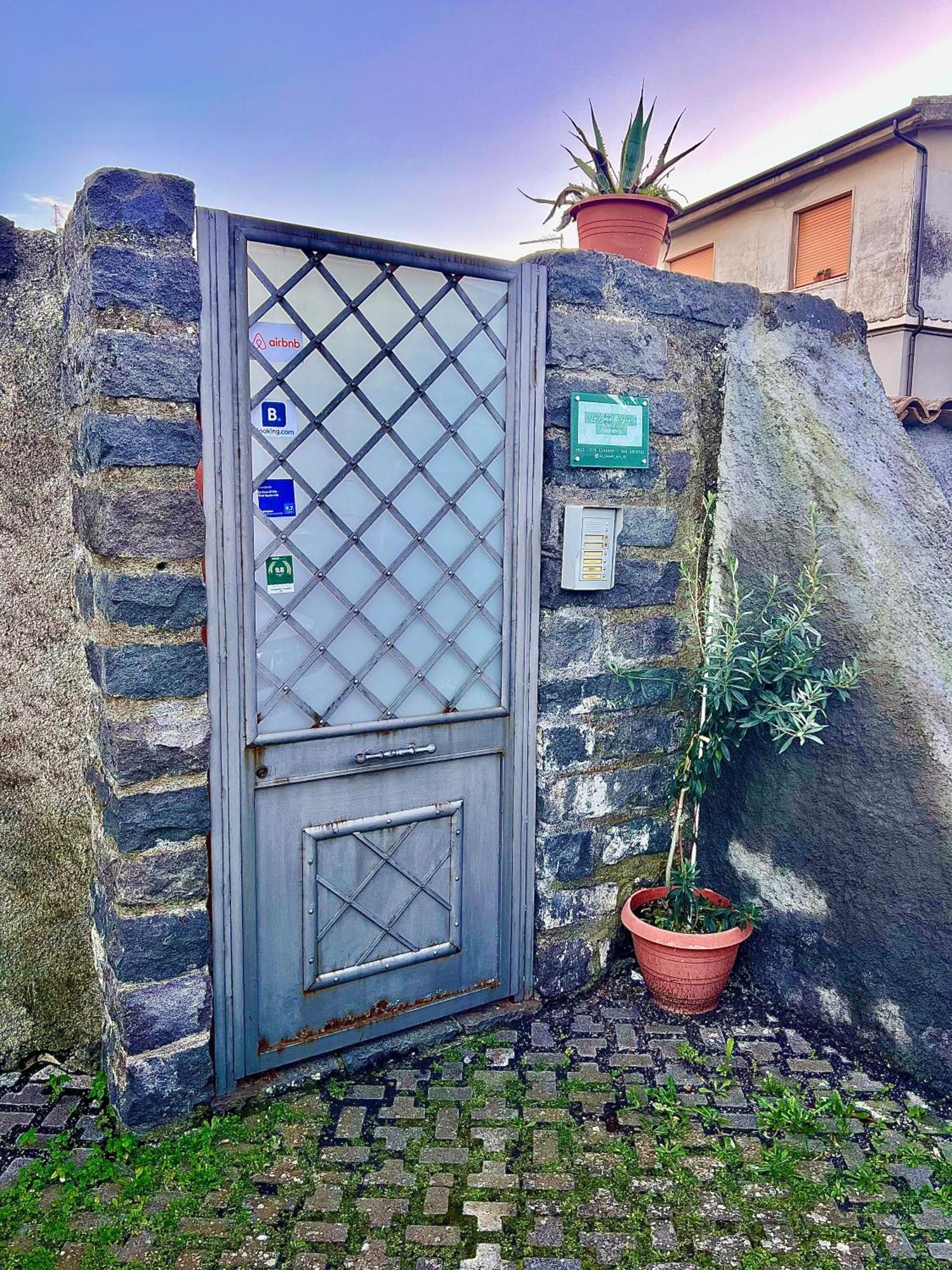 La Casa Di Gio - Free Space N26 Nicolosi Eksteriør bilde